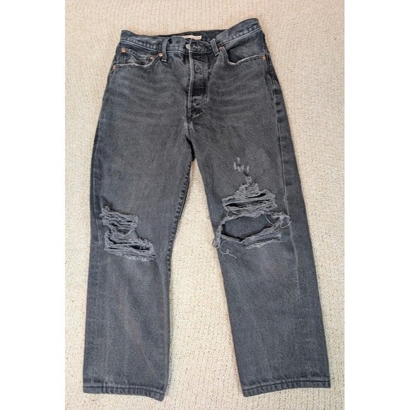 Levi’s Premium Ribcage Straight Ankle Jeans Women’s 30 Black Gray Distressed Rip - Picture 1 of 8